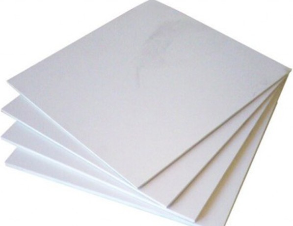 Фторопластовая пластина серая Ф-4А 2х300х300 мм ТУ 6-05-810-88 фото