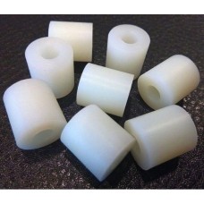 Капролоновая втулка кремовая фото