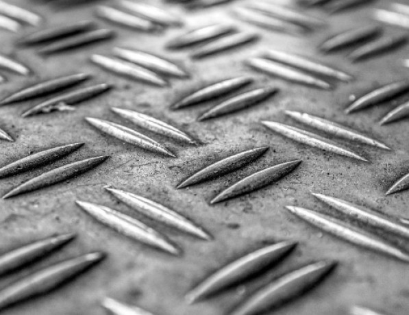 Лист нержавеющий рифленый г/к дуэт 20Х23Н18 10 мм фото