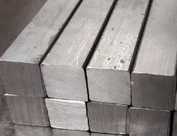 Поковка титановая квадратная ОТ4-0 110 мм ОСТ 1 90000-70 фото