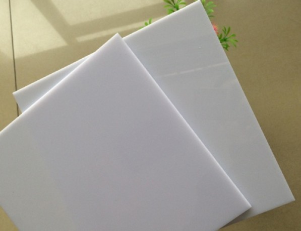 Полистирол лист белый 6х2000х3000 мм ГОСТ 20282-86 фото