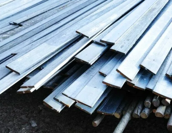 Полоса стальная г/к гладкая в рулоне для заземления 10Г2 45х75 мм ГОСТ 103-2006 фото