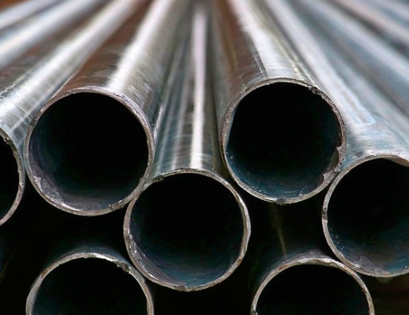 Труба стальная оцинкованная Ст1кп 75,5х4,5 мм ГОСТ 3262-75 фото